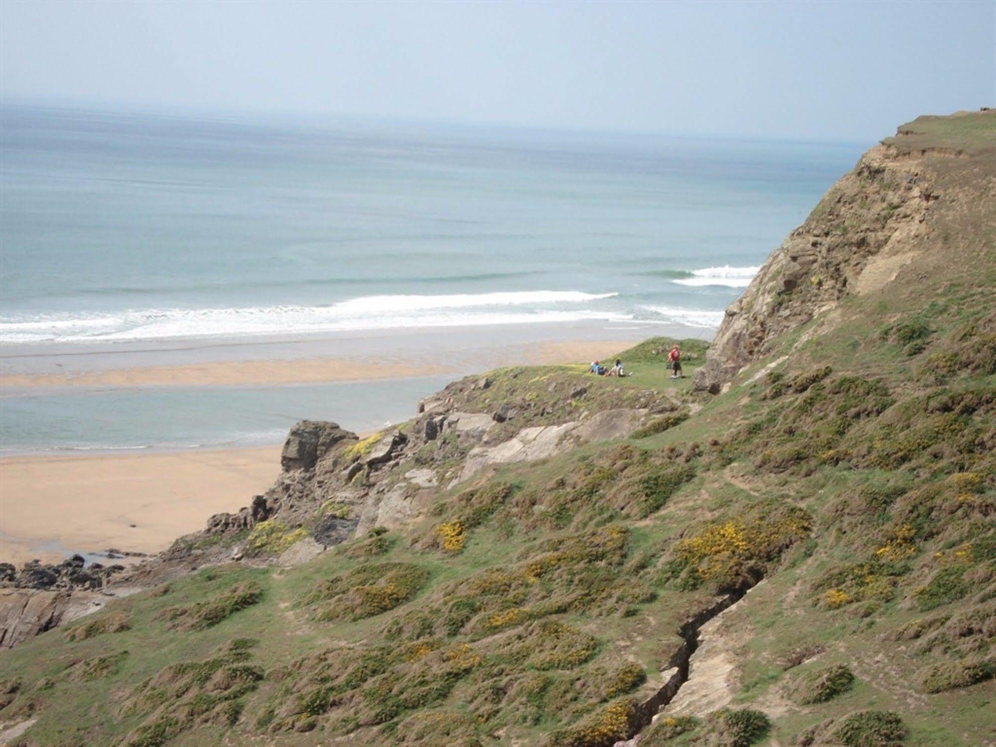 Tregenver Bed And Breakfast Bude Exterior photo